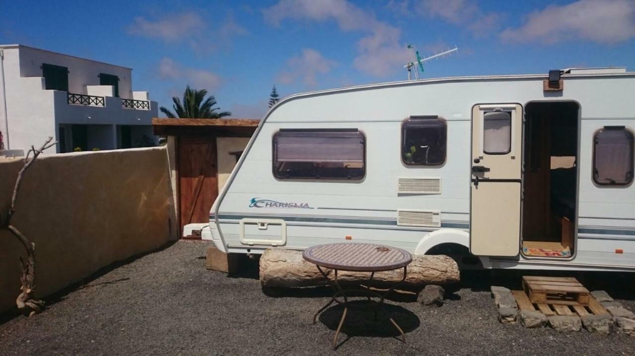 Caravan Apartment Tinajo Zewnętrze zdjęcie